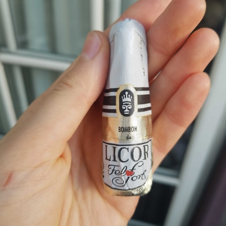 photo of Fel fort Botellita de licor shared by @daniellaliberman on  30 Apr 2021 - review