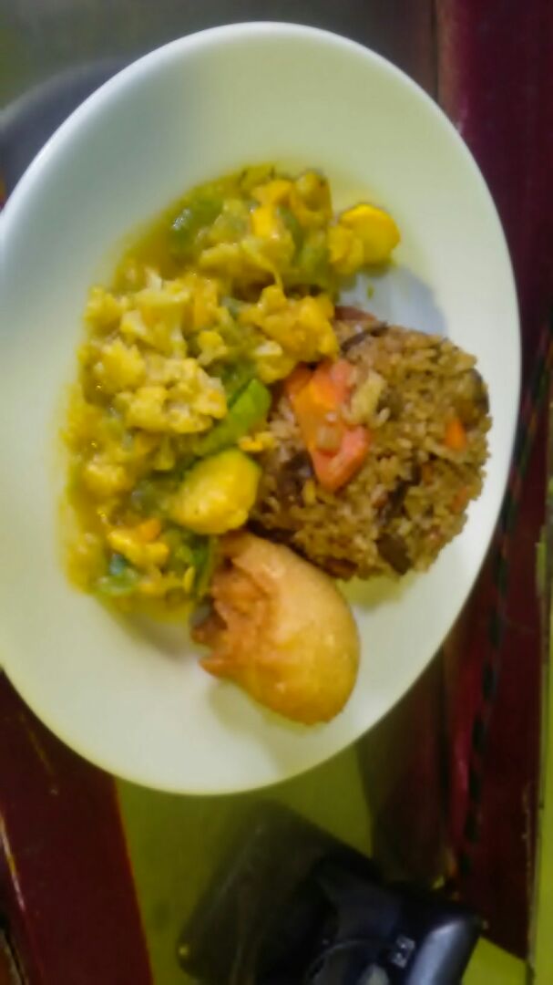 photo of Bulevar Sésamo Vegetariano Almuerzo shared by @niyireth on  28 Aug 2019 - review