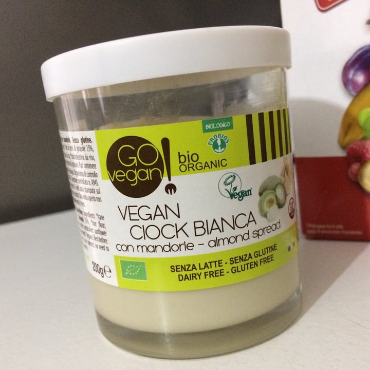 photo of GO vegan! Vegan ciok bianca shared by @ant-veg on  06 Jun 2020 - review