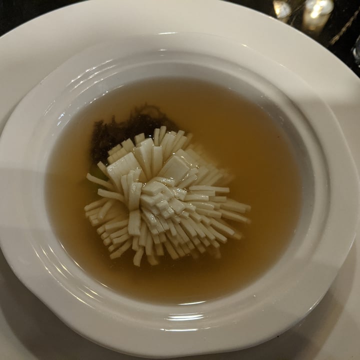 photo of Joie Japanese kunbu broth with hand carved tofu shared by @tancoul on  16 Jan 2021 - review