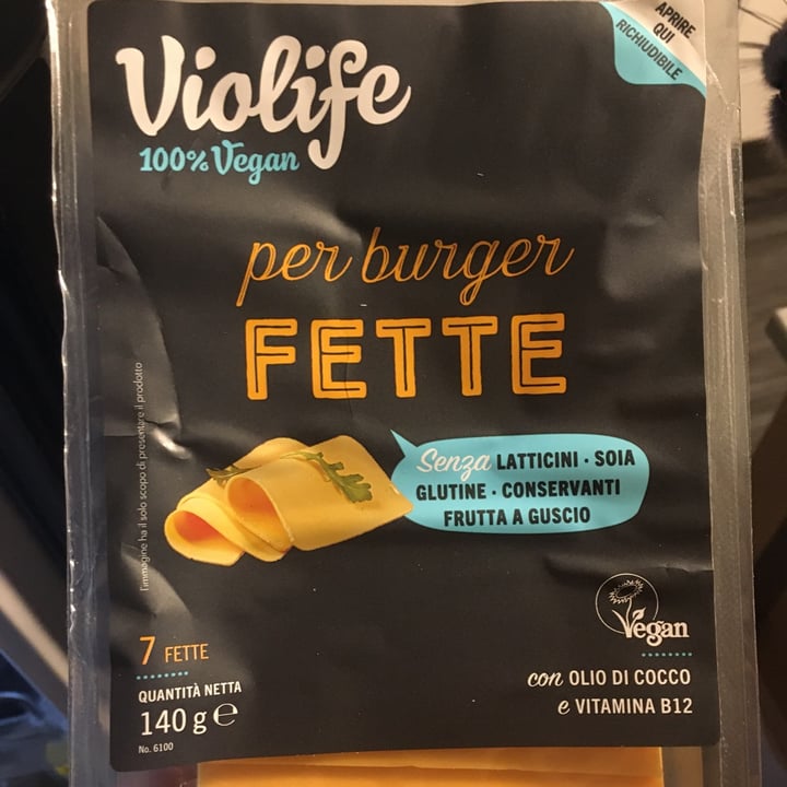 photo of Violife Cheddar Geschmack Scheiben shared by @monega666 on  25 Nov 2021 - review