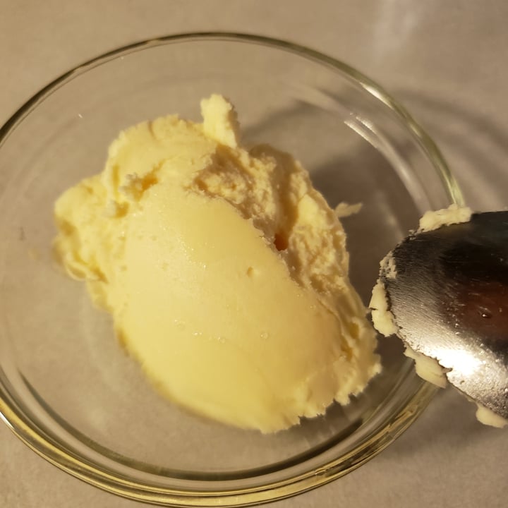 review photo of Earth Balance Organic Whipped Buttery Spread shared by @samwisesamgee on 20 Dec 2021 - review