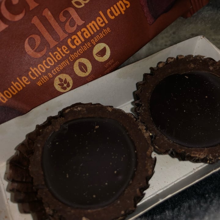 photo of Deliciously Ella Double Chocolate Caramel Cups shared by @annaleitner on  10 Oct 2021 - review