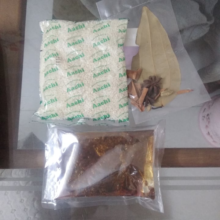 photo of Aachi Foods Dindigul Biryani Kit shared by @anjunj on  21 Dec 2021 - review