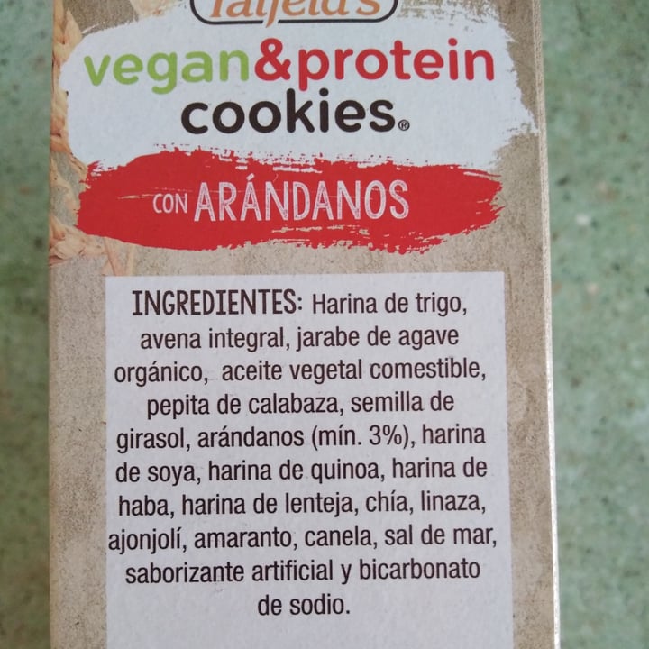 photo of Taifeld’s Vegan & Protein Cookies con Arándanos shared by @esmeraldasibaj on  23 Dec 2021 - review