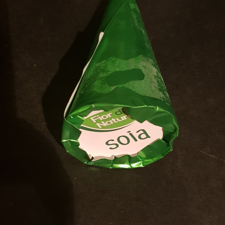review photo of Fior di Natura 4 coni gelato soia shared by @veroveronica on 23 Jul 2022 - review