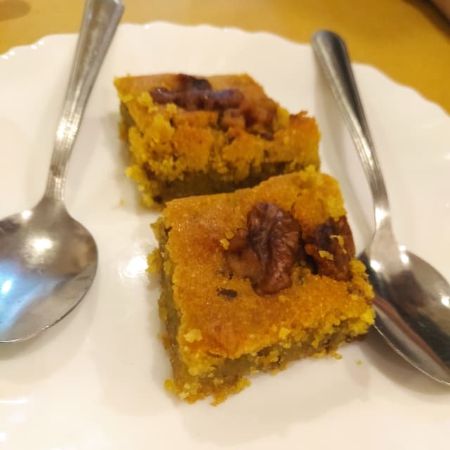 菜肴“Helbeh”的照片