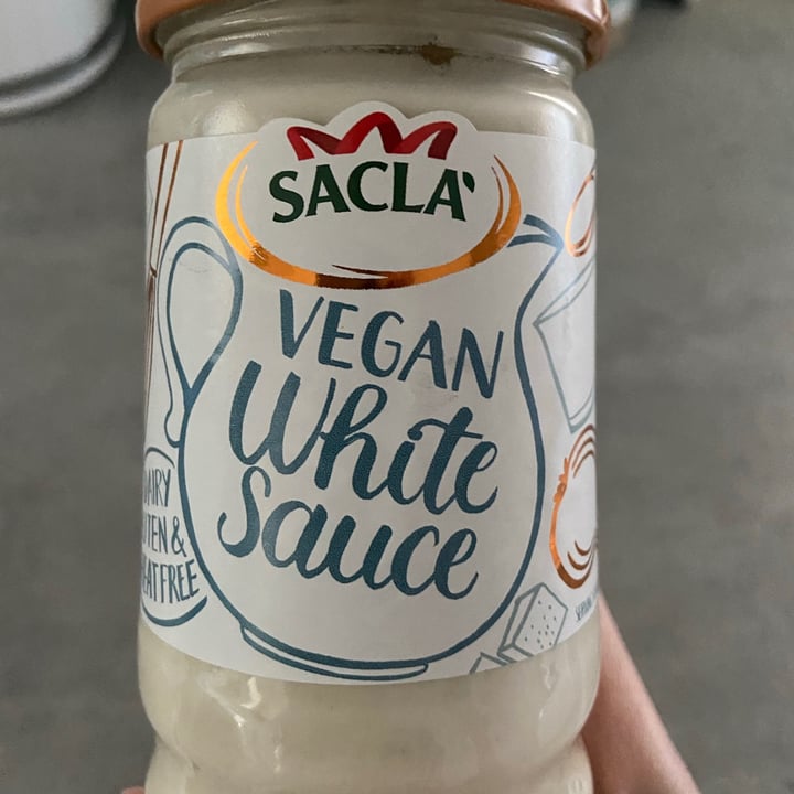 review photo of Sacla' Vegan cheese Sauce shared by @becksyboo on 08 Jun 2021 - review