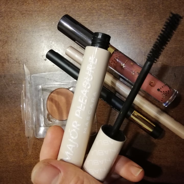 photo of Nabla Cosmetics Major Pleasure Mascara shared by @animaenatura on  09 Feb 2022 - review