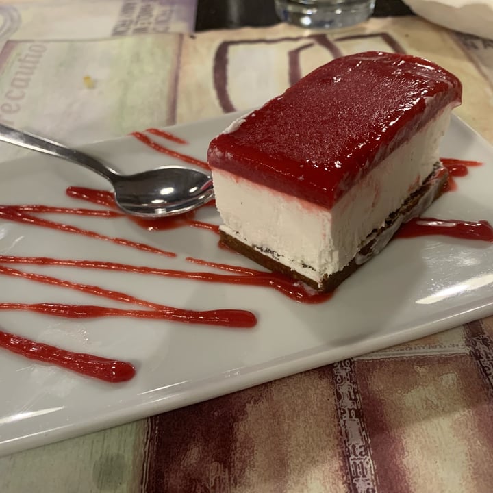 review photo of Sustable Cheesecake vegan ai frutti rossi shared by @serenacos on 14 Apr 2022 - review