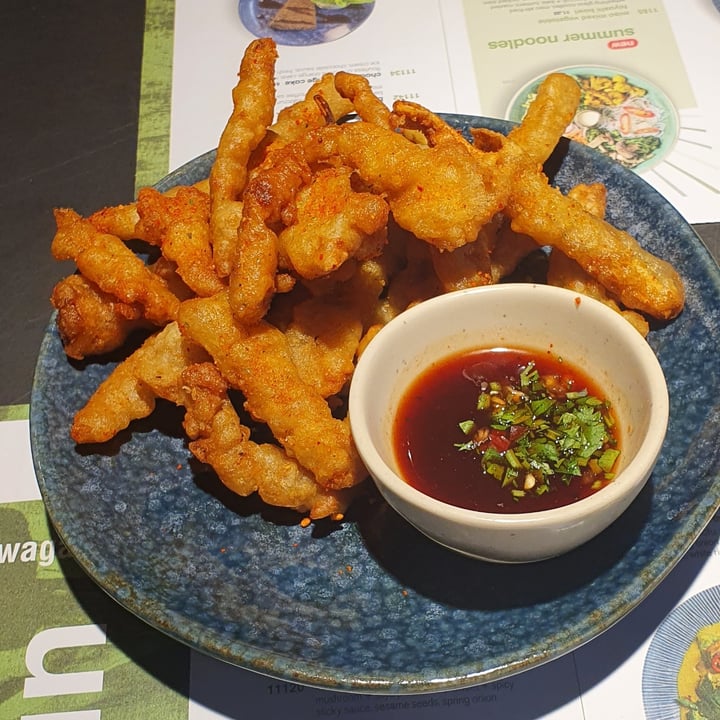 photo of Wagamama Leicester Vegan Chilli ‘Squid’ shared by @vix3n on  14 Oct 2021 - review