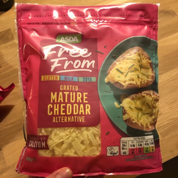photo of ASDA Grated mature cheddar alternative shared by @stephh on  31 Mar 2021 - review