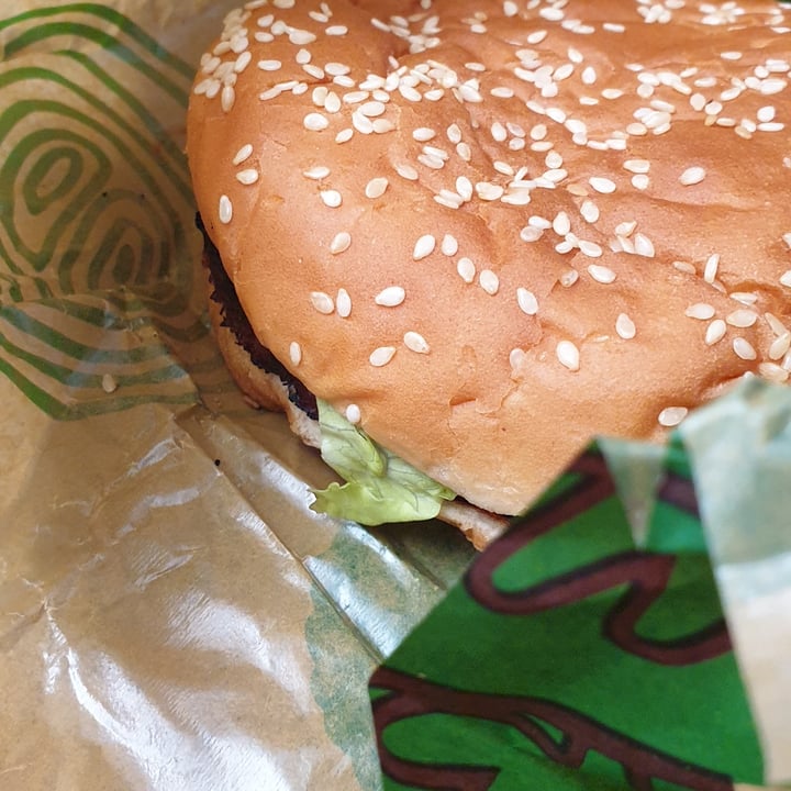 photo of Burger King Canal Walk Plant-based WHOPPER shared by @ylajane on  07 Jun 2022 - review