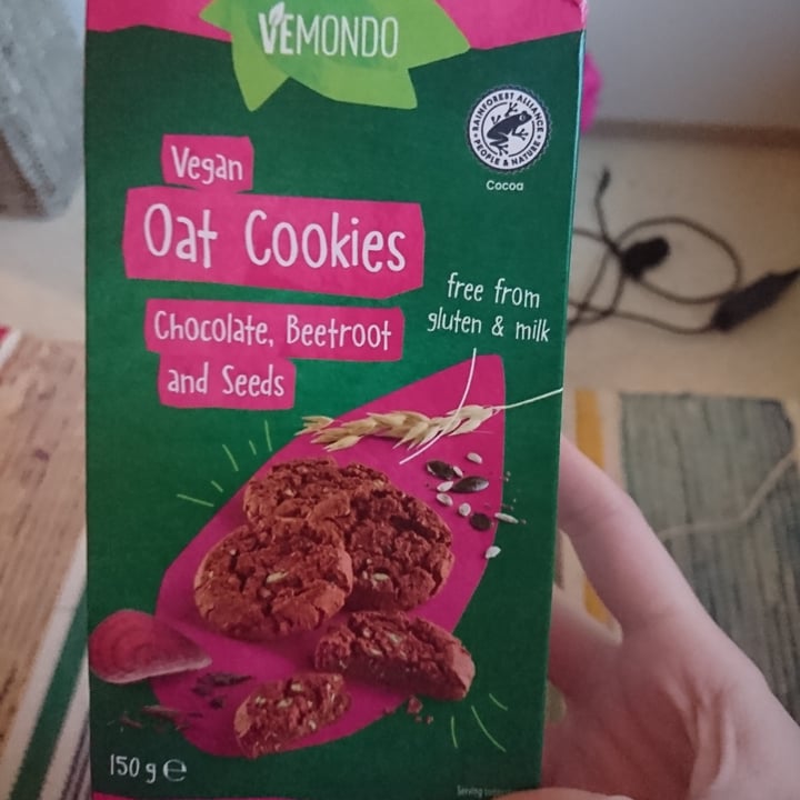 review photo of Vemondo Vegan Oat Cookies Chocolate, Beetroot and Seeds shared by @heidiio on 01 Feb 2022 - review