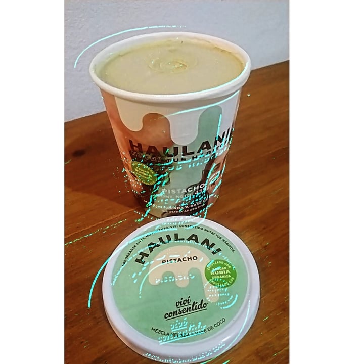 photo of Haulani Helado  sabor Pistacho shared by @belup on  21 Nov 2021 - review