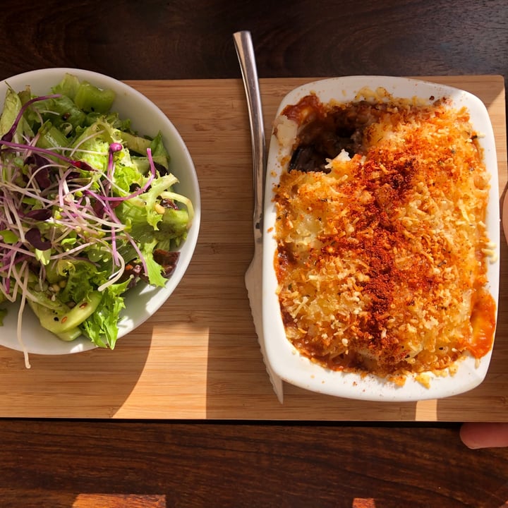 photo of The Courtyard Café Aubergine And Lentil Moussaka shared by @mikaelaliltved on  19 May 2021 - review