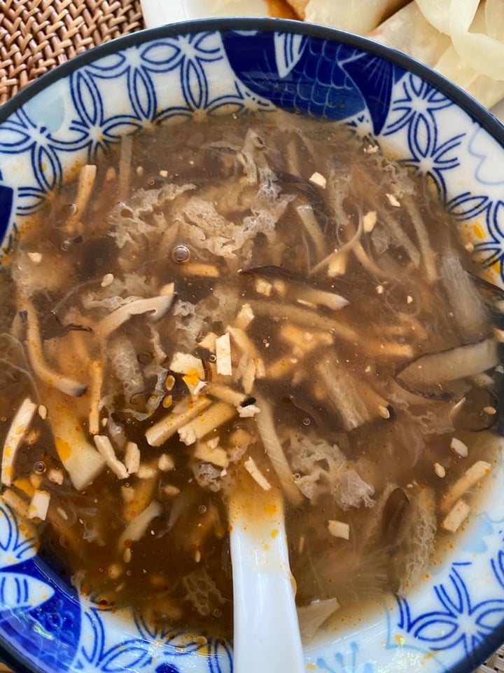 photo of LingZhi Vegetarian - Liat Towers Hot and Sour Soup shared by @letusbeheroes on  03 May 2020 - review