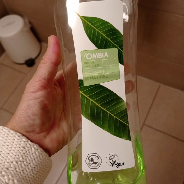 review photo of Ombia Duschgel shared by @cbvalent on 26 May 2022 - review