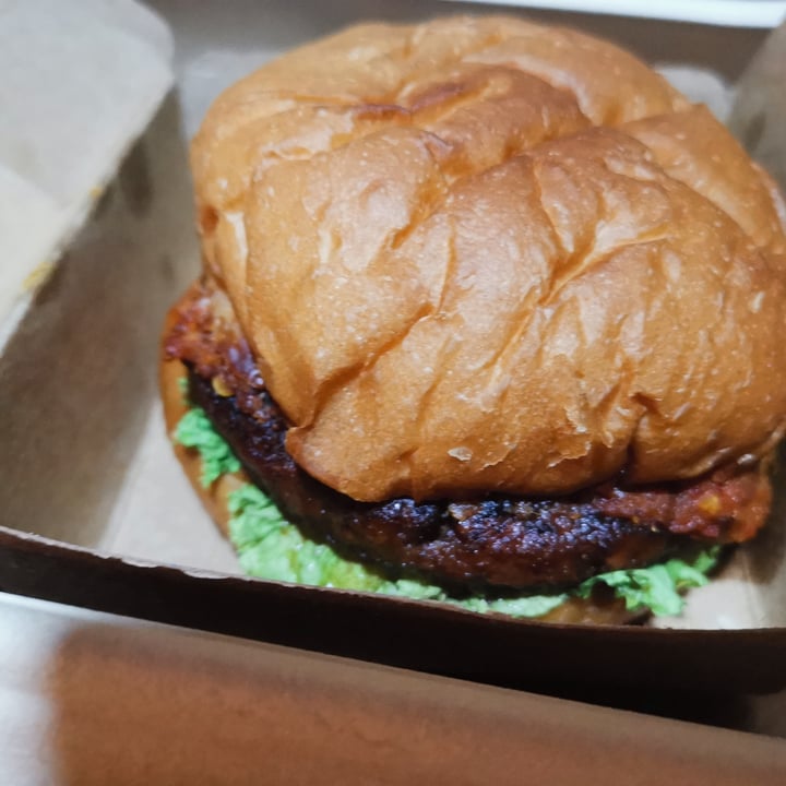 photo of Green Common Singapore Rendang Burger shared by @ananelia on  03 Jul 2021 - review