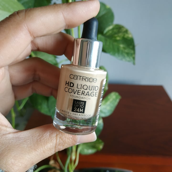 photo of Catrice Cosmetics Hd liquid coverage shared by @runa on  04 Oct 2021 - review