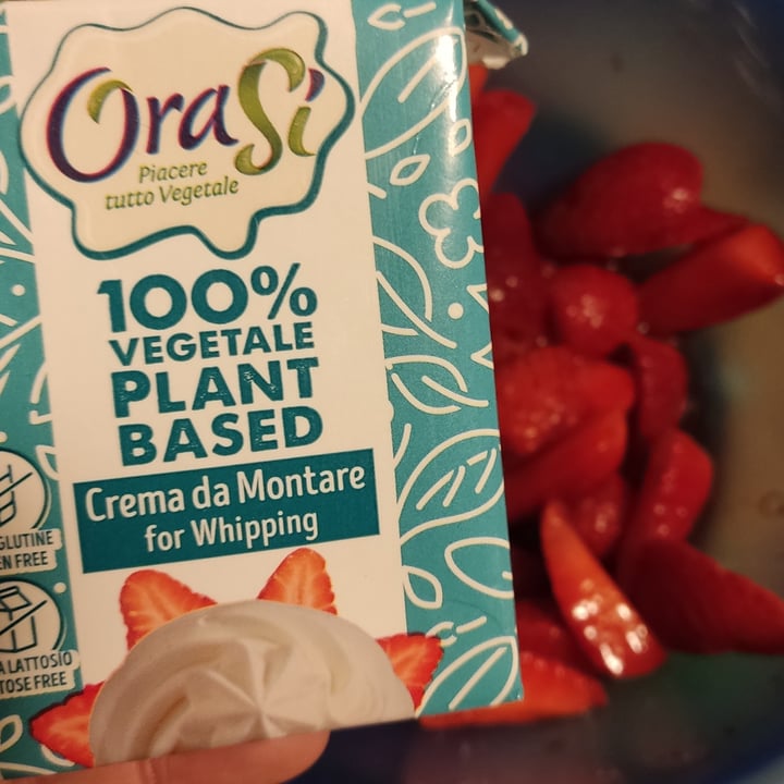 photo of OraSí 100% Plant based crema da montare shared by @claudiabrunico on  26 Mar 2022 - review