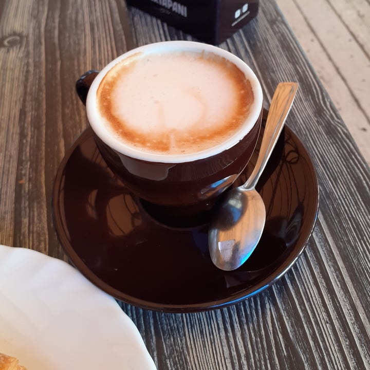 photo of Pasticceria Caffetteria Garzoni Cappuccino Di Soja shared by @fra102030 on  10 Sep 2022 - review