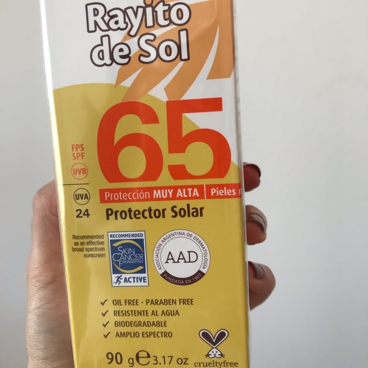 photo of Rayito de Sol Protector Solar Fps 65 shared by @jjazcuello on  25 Dec 2021 - review