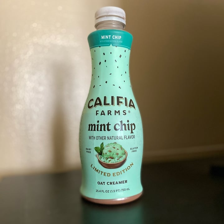 photo of Califia Farms Mint Chip Oat Creamer shared by @oddish on  11 May 2022 - review