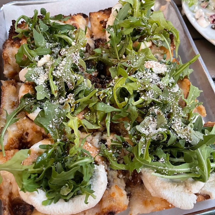 review photo of Nic's On Beverly Wood-fired Detroit-style Pizza shared by @niccyz on 30 Apr 2021 - review