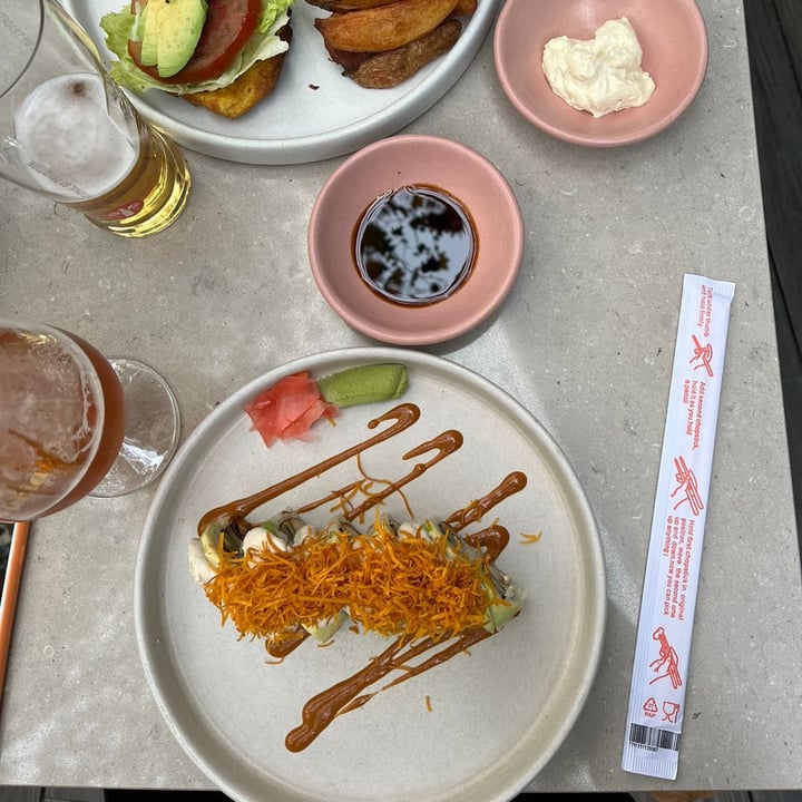 photo of Mudrá Sushi uramaki crispy shared by @sofivarela1 on  12 Jun 2022 - review