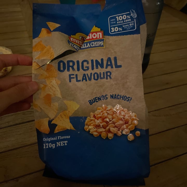 photo of Mission Foods Original Flavoured Tortilla Chips shared by @lindajazzyjourney on  31 Oct 2020 - review