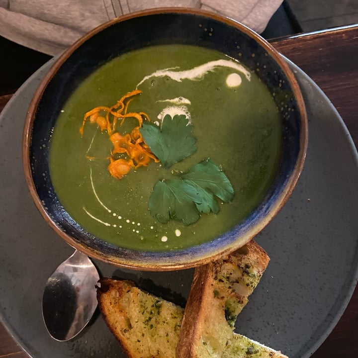 photo of Verte Soup of the day shared by @theofabray on  21 Nov 2022 - review