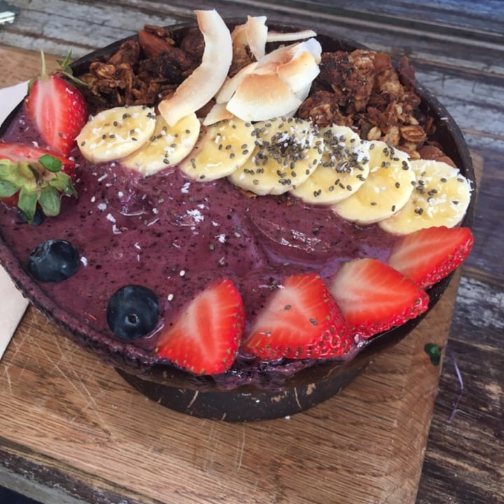 photo of Nourish'd Café & Juicery Bladdy Blazin' Berries shared by @torirose on  01 Jun 2020 - review