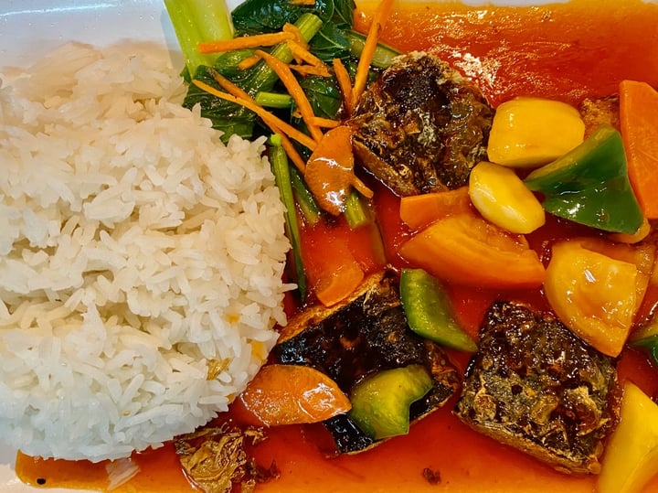 photo of Zi Zai Vegetarian Sweet Sour Fish with Rice shared by @krusher72 on  21 Mar 2020 - review