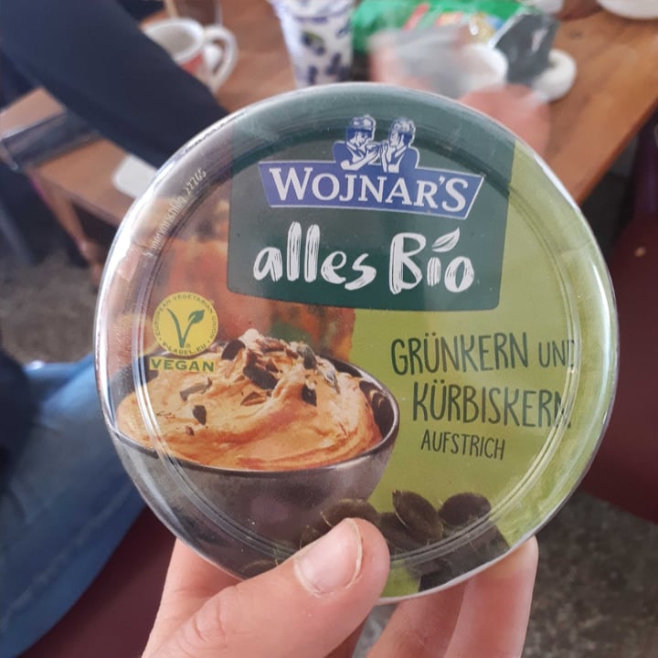 photo of Wojnar's Grünkern und Kürbiskern Aufstrich shared by @laraweinmann on  26 May 2020 - review