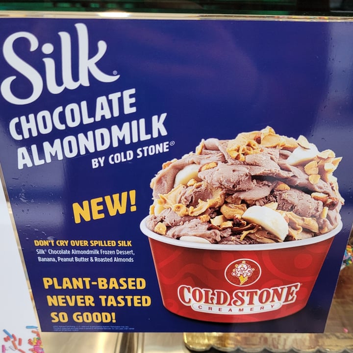 photo of Cold Stone Creamery Silk Chocolate Almondmilk shared by @yourfriendjen on  01 May 2022 - review