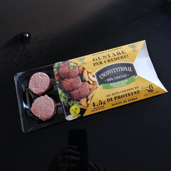 photo of Unconventional Plant Based Mini Burger shared by @grippin80 on  04 Aug 2022 - review