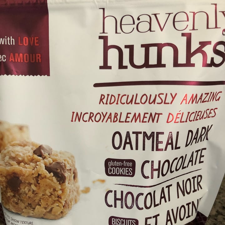 photo of Heavenly Hunks Oatmeal Dark Chocolate Chip Cookies shared by @helloitsme on  28 Dec 2021 - review