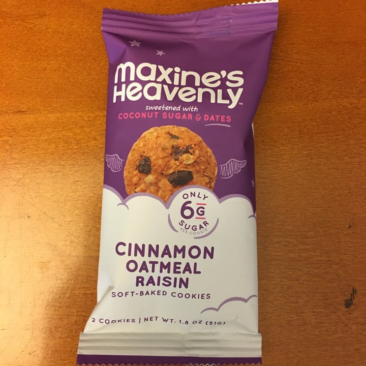 photo of Maxine’s Heavenly Cinnamon Oatmeal Raisin Cookie shared by @kartikkumarkansal on  02 Oct 2021 - review