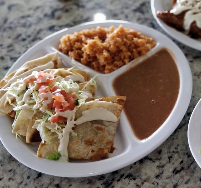 「Vegan Quesadillas」の料理の写真
