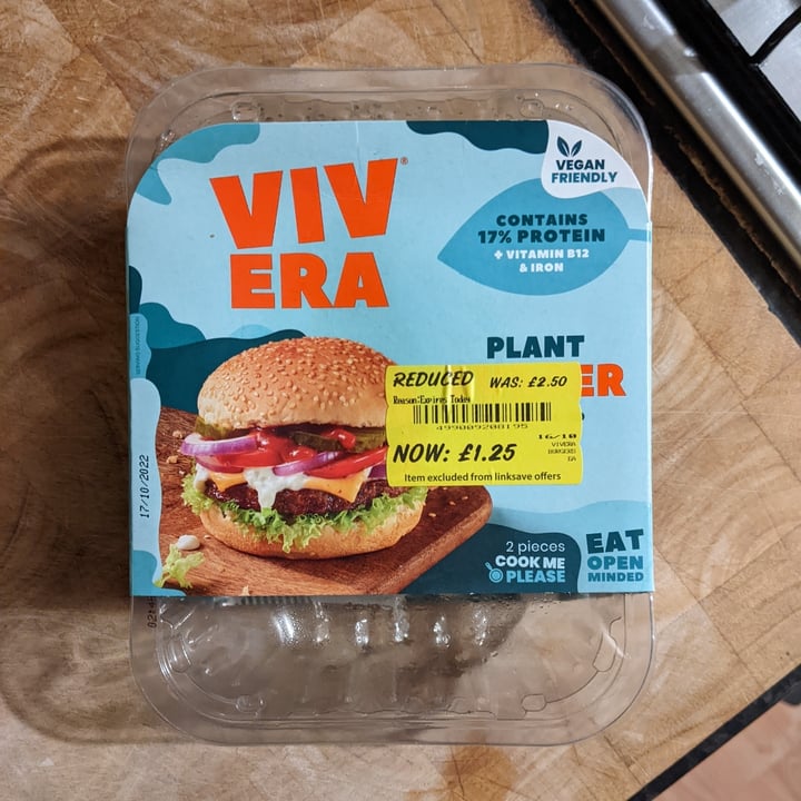 photo of Vivera Plant Burger shared by @katchan on  27 Oct 2022 - review