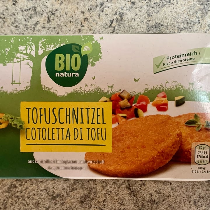 photo of Bio Natura Cotoletta di tofu shared by @martinabg on  02 May 2022 - review