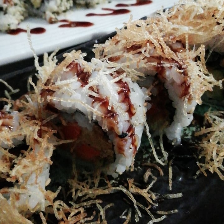 photo of Asia Fusion Sushi Crispy Vegetable Rolls shared by @alessias on  09 Oct 2022 - review