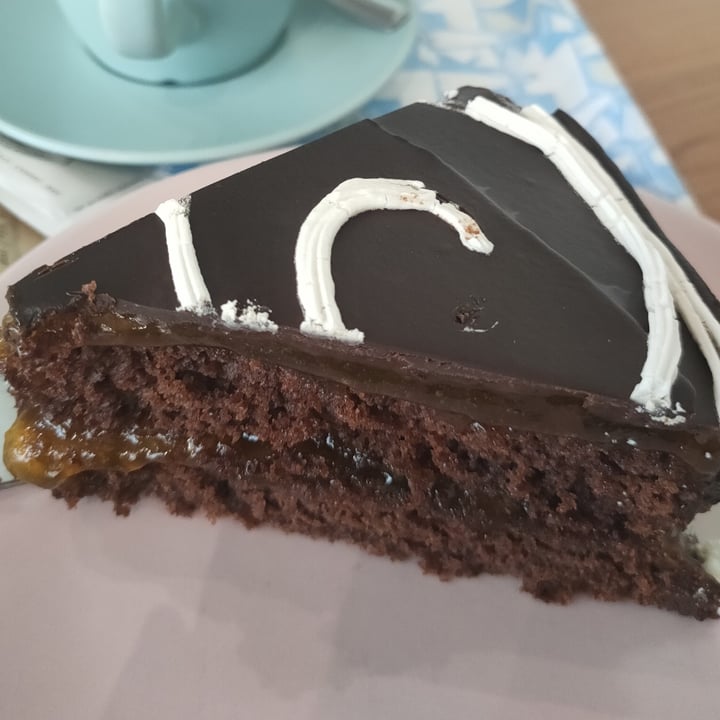 photo of Bakery Lab Sacher Cake shared by @moonshade on  20 Mar 2022 - review