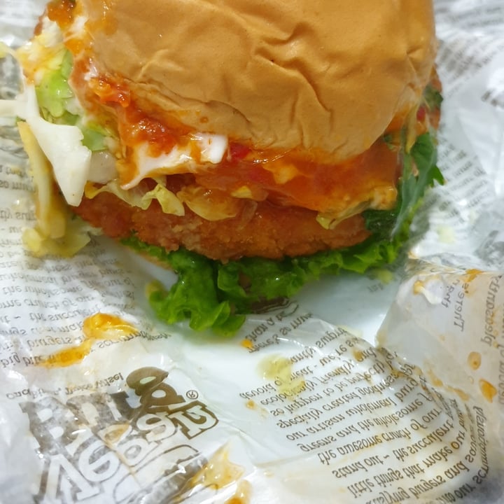 review photo of VeganBurg Singapore Chili Krab Burger shared by @chrismemo on 22 Jul 2020 - review