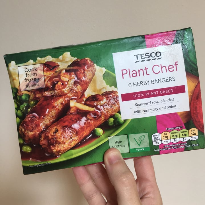 photo of Tesco Plant Chef 6 herby bangers shared by @emmajwheeler on  27 Jul 2021 - review