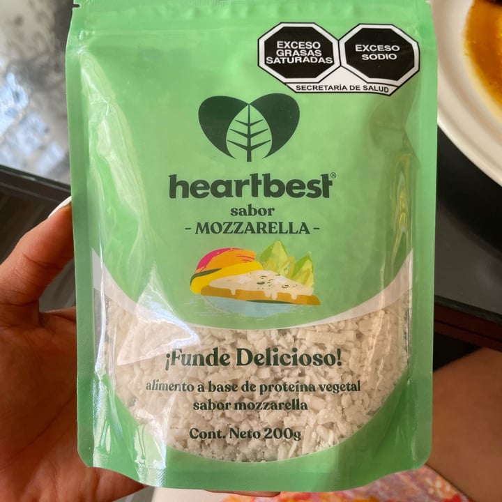 photo of Heartbest Queso Mozzarella shared by @michellemurci on  05 Aug 2022 - review