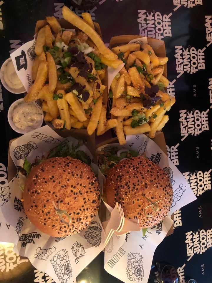 photo of Vegan Junk Food Bar Original VJFB 3.0 shared by @ahbalmori on  11 Jun 2019 - review