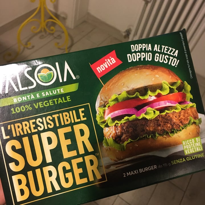 photo of Valsoia L’irresistible Super Burger shared by @danicont on  29 Apr 2021 - review