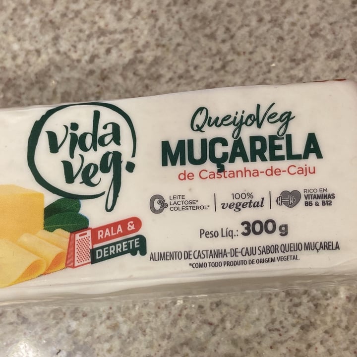 photo of Vida Veg Queijo de Castanha de Caju tipo Muçarela shared by @deamayumi on  04 Jul 2022 - review